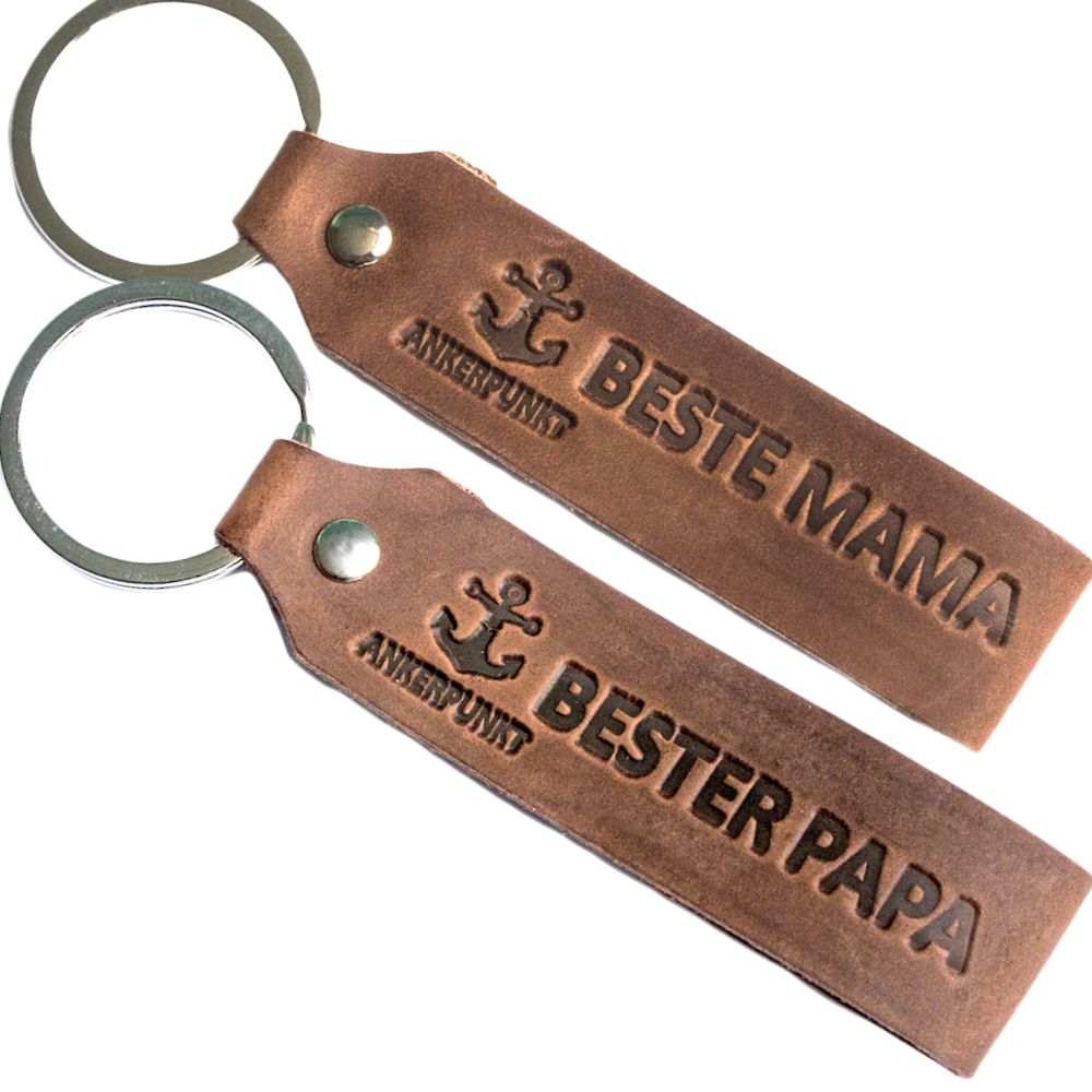 Geschenk für Mama und Papa with "Beste Mama" and "Bester Papa" embossed, made in Germany by ANKERPUNKT.